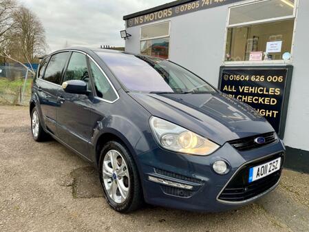 FORD S-MAX 2.0 TDCi Titanium 