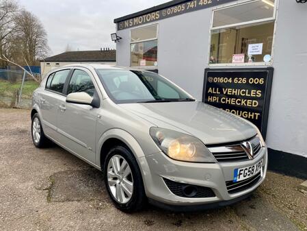 VAUXHALL ASTRA 1.4 i 16v SXi 