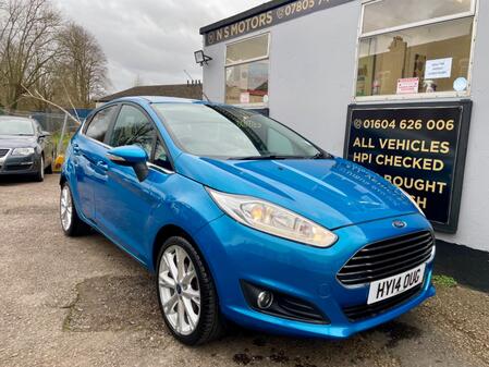 FORD FIESTA 1.5 TDCi Titanium 