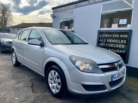 VAUXHALL ASTRA 1.4 i 16v Club 