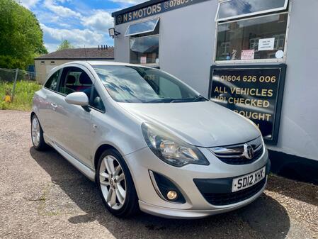 VAUXHALL CORSA 1.4 16V SRi