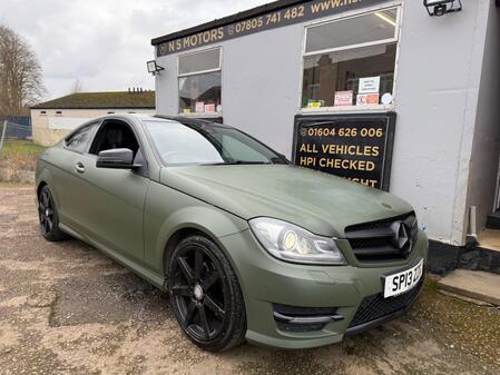 MERCEDES-BENZ C CLASS 2.1 C220 CDI BlueEfficiency AMG Sport