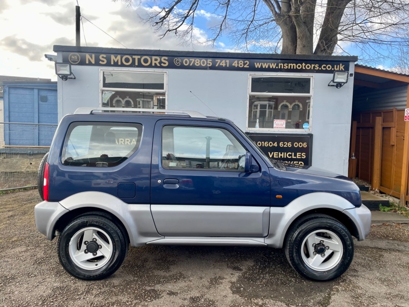 SUZUKI JIMNY