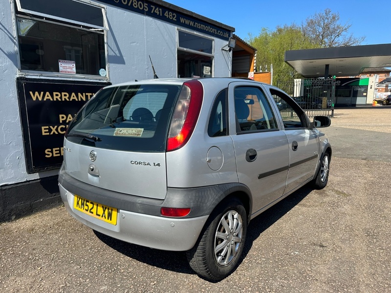 VAUXHALL CORSA