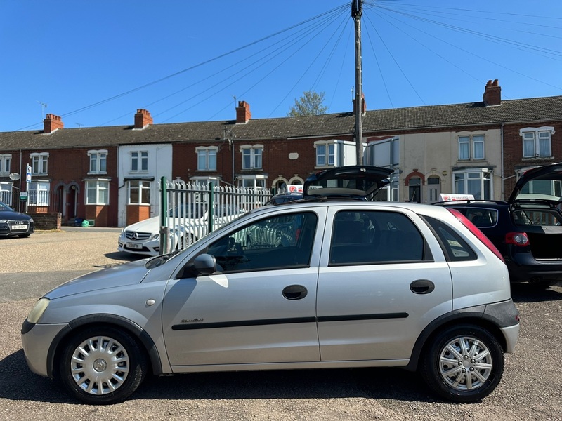 VAUXHALL CORSA