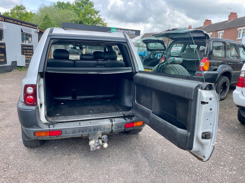 LAND ROVER FREELANDER