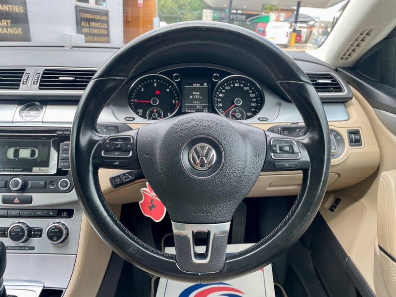 VOLKSWAGEN CC